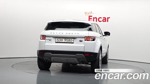 Land Rover Range Rover Evoque 2.0 Si4 Prestige — пробег 98 961 км — фото 4 из 5