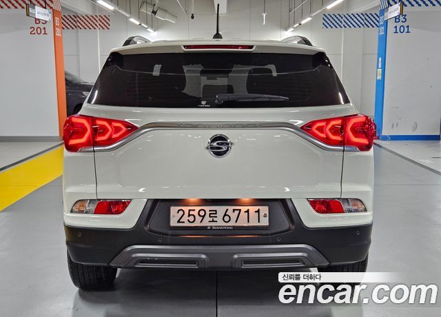Ssangyong KORANDO Gasoline 1.5 2WD R-Plus — пробег 13 226 км — фото 4 из 5