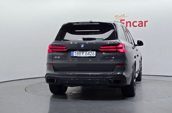 BMW X5 xDrive 40i M Sport Pro Special Edition — пробег 5 224 км — фото 4 из 5