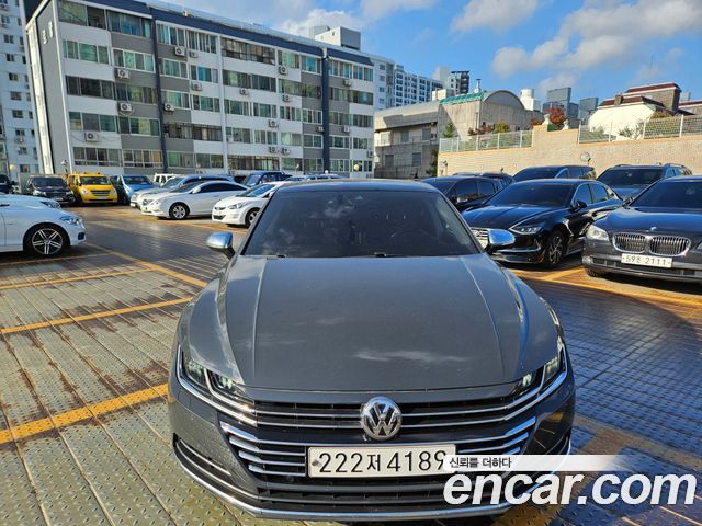 Volkswagen Arteon 2.0 TDI Premium — пробег 94 035 км — фото 1 из 5