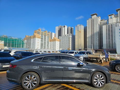 Volkswagen Arteon 2.0 TDI Premium — пробег 94 035 км — фото 3 из 5