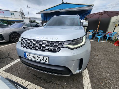 Land Rover Discovery 2.0 P300 SE — пробег 63 504 км — фото 1 из 5