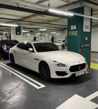 Maserati Quattroporte GTS 3.8 V8 Gransport — пробег 80 000 км — фото 1 из 5