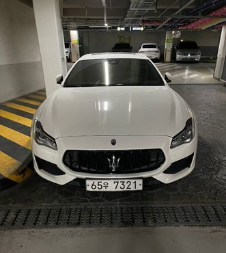 Maserati Quattroporte GTS 3.8 V8 Gransport — пробег 80 000 км — фото 3 из 5
