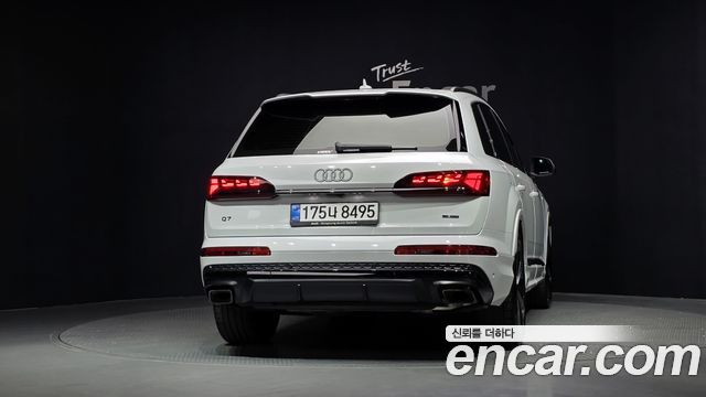Audi Q7 50 TDI Quattro Premium — пробег 17 023 км — фото 4 из 5