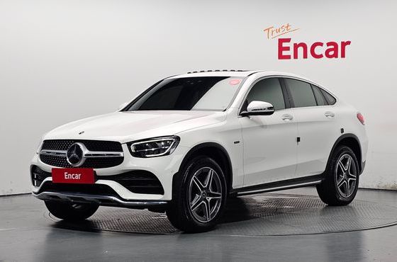 Mercedes-Benz GLC-Class GLC300e 4MATIC Coupe — пробег 80 323 км — фото 1 из 5