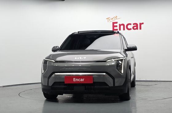 Kia EV3 Long Range 2WD Earth — пробег 11 714 км — фото 3 из 5