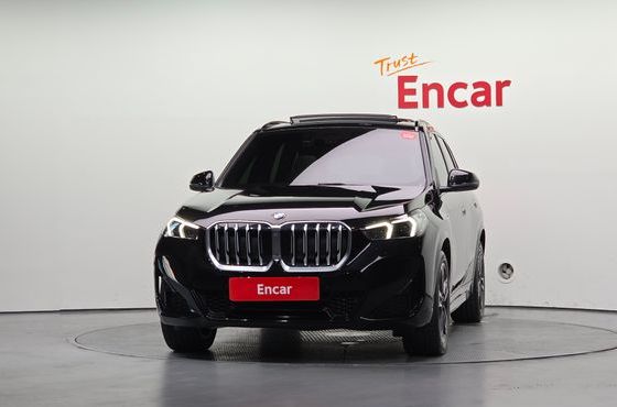 BMW X1 xDrive 20i M Sport — пробег 16 159 км — фото 3 из 5