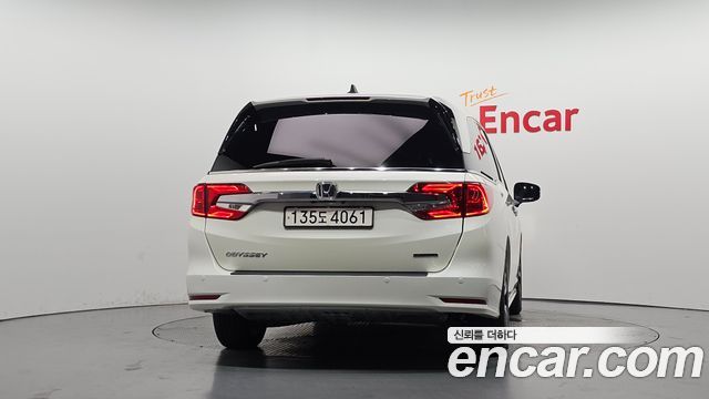 Honda Odyssey из Кореи Encar