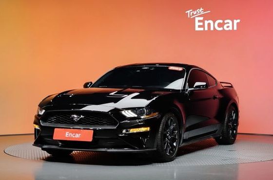 Ford Mustang Coupe — пробег 44 500 км — фото 1 из 5