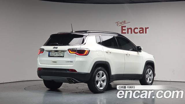 Jeep Compass 2.4 limited 2WD — пробег 43 036 км — фото 2 из 5