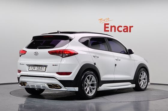 Hyundai Tucson Diesel 2.0 2WD Premium — пробег 159 517 км — фото 2 из 5