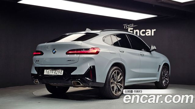 BMW X4 xDrive20i M Sport — пробег 14 349 км — фото 2 из 5