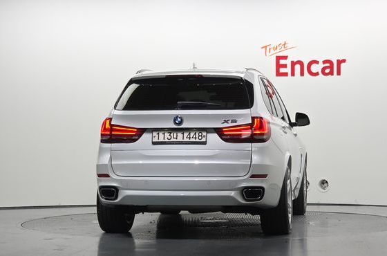 BMW X5 xDrive 30d M Sport package — пробег 114 097 км — фото 4 из 5