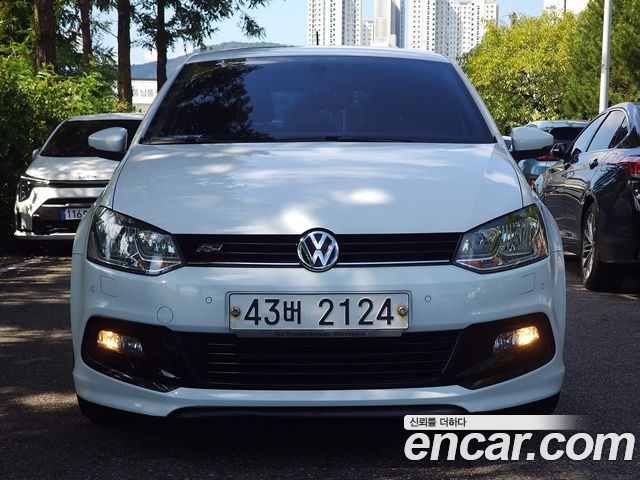 Volkswagen Polo из Кореи Encar