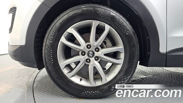 Hyundai Santafe Diesel(e-VGT) 2.2 4WD Smart — пробег 180 617 км — фото 5 из 5