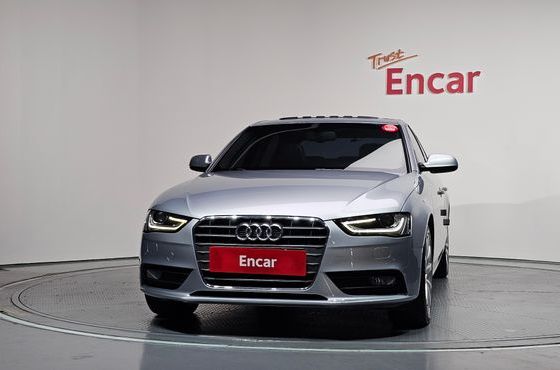 Audi A4 30 TDI Dynamic B8 — пробег 83 877 км — фото 3 из 5