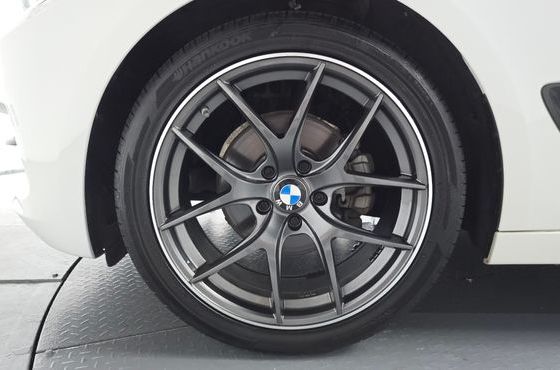 BMW Gran Turismo GT 320d — пробег 86 925 км — фото 5 из 5