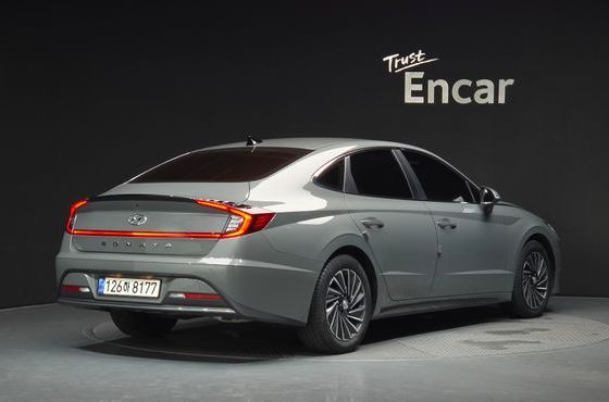 Hyundai Sonata Premium Plus — пробег 91 138 км — фото 2 из 5