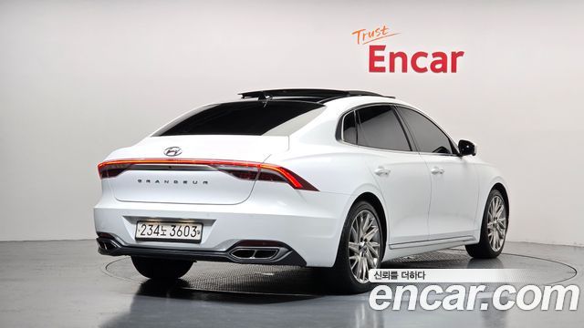 Hyundai Grandeur из Кореи Encar