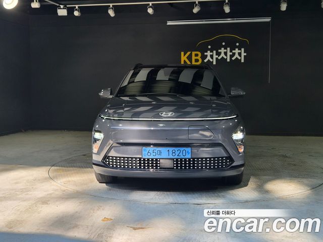 Hyundai Kona Long Range Premium — пробег 48 000 км — фото 4 из 5