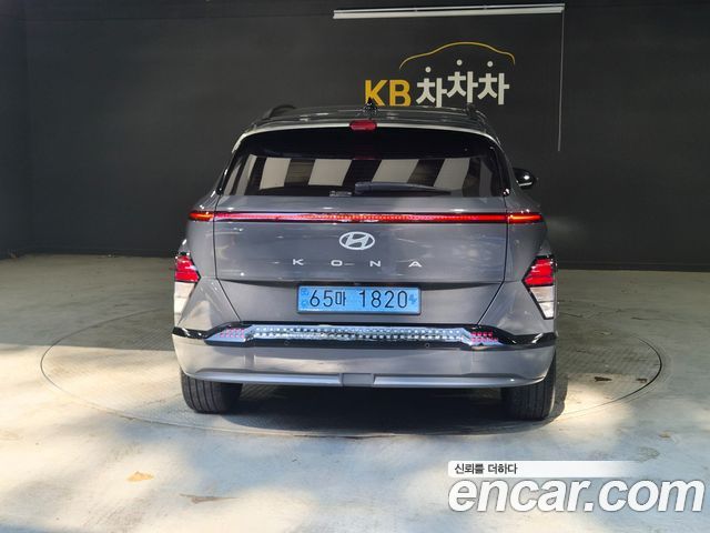 Hyundai Kona Long Range Premium — пробег 48 000 км — фото 5 из 5