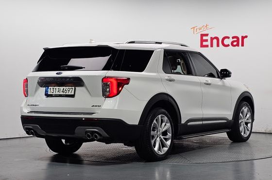 Ford Explorer 3.0 Platinum 4WD — пробег 50 798 км — фото 2 из 5
