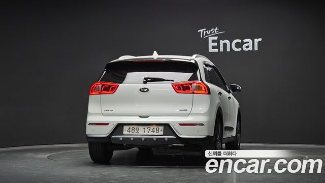 Kia Niro из Кореи Encar