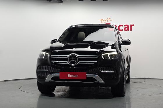 Mercedes-Benz GLE-Class GLE300d 4MATIC — пробег 44 815 км — фото 3 из 5