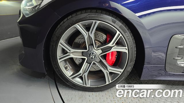 Kia Stinger из Кореи Encar