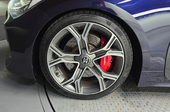 Kia Stinger 2.0 Turbo AWD Platinum — пробег 175 277 км — фото 5 из 5