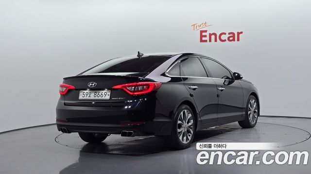 Hyundai Sonata 2.0 Premium — пробег 113 162 км — фото 2 из 5