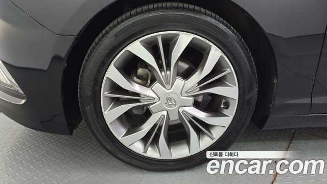 Hyundai Sonata 2.0 Premium — пробег 113 162 км — фото 5 из 5