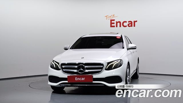 Mercedes-Benz E-Class из Кореи Encar