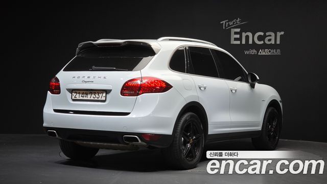 Porsche Cayenne 3.0 Diesel Platium Edition 958 — пробег 143 796 км — фото 2 из 5