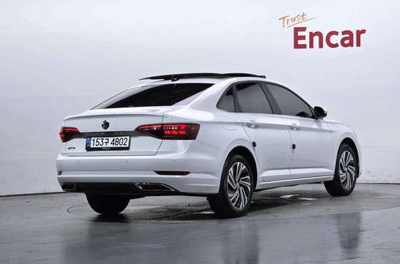 Volkswagen Jetta 1.4 TSI Prestige — пробег 18 375 км — фото 2 из 5