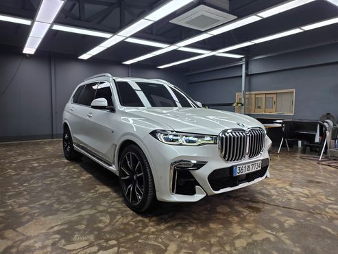 BMW X7 xDrive 30d M Sport 6 STR — пробег 79 500 км — фото 2 из 5