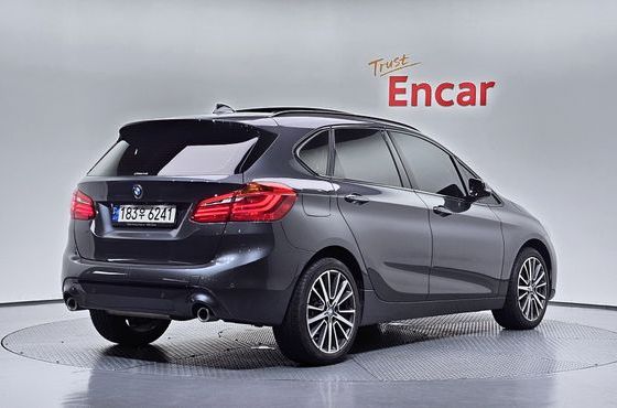 BMW 2-Series Sports Final Edition — пробег 78 331 км — фото 2 из 5