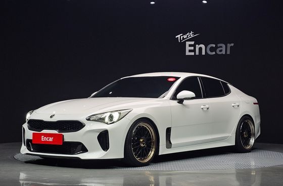 Kia Stinger 2.0 Turbo 2WD Prime — пробег 68 948 км — фото 1 из 5