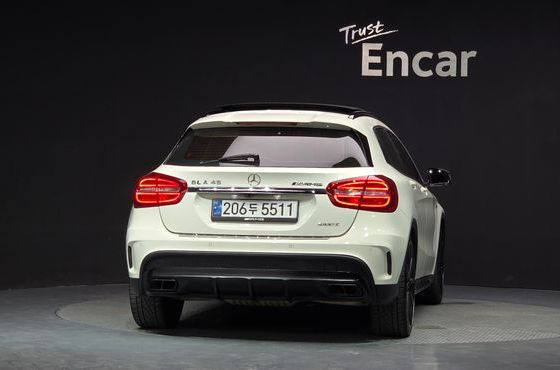 Mercedes-Benz GLA-Class GLA45 AMG 4MATIC — пробег 116 773 км — фото 4 из 5