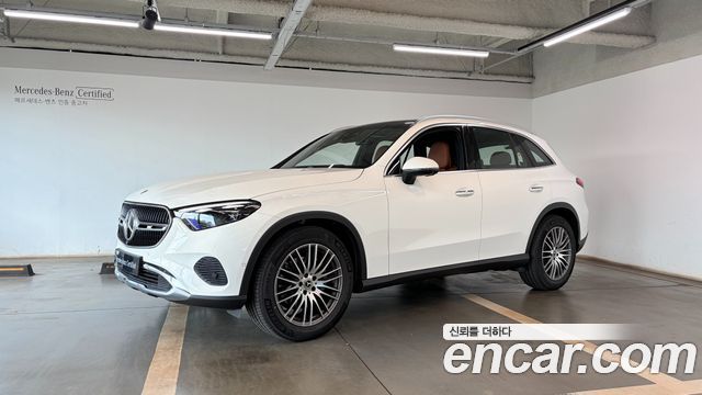 Mercedes-Benz GLC-Class GLC 300 4MATIC Avantgarde — пробег 1 090 км — фото 1 из 5
