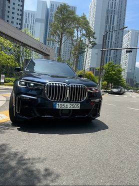 BMW X7 xDrive 40i M Sport 6STR — пробег 39 900 км — фото 1 из 5