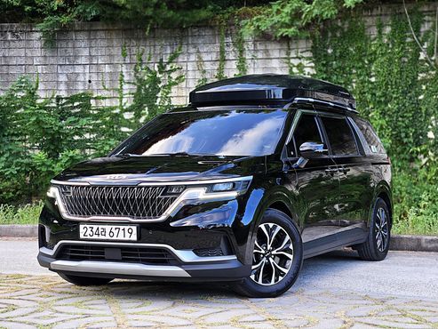 Kia Carnival Gasoline 9-Seater Prestige — пробег 81 104 км — фото 2 из 5