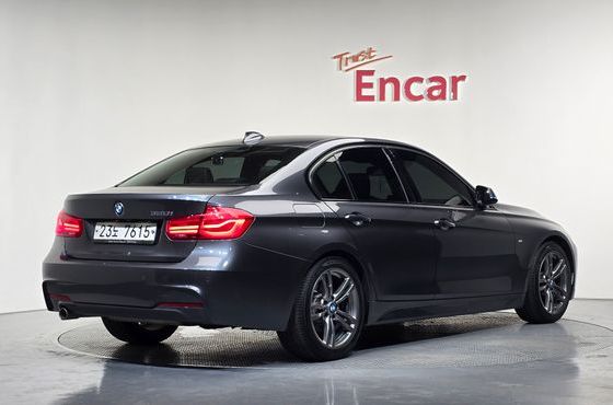 BMW 3-Series 320i M Sport Shadow — пробег 41 377 км — фото 2 из 5