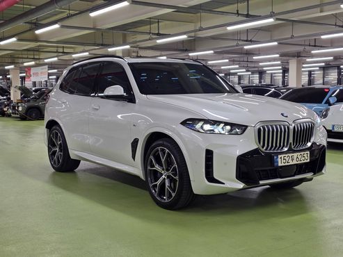 BMW X5 xDrive 40i M Sport — пробег 32 649 км — фото 4 из 5