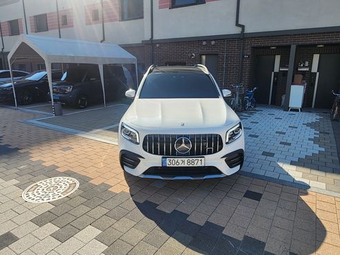 Mercedes-Benz GLB-Class AMG GLB35 4MATIC — пробег 17 906 км — фото 3 из 5