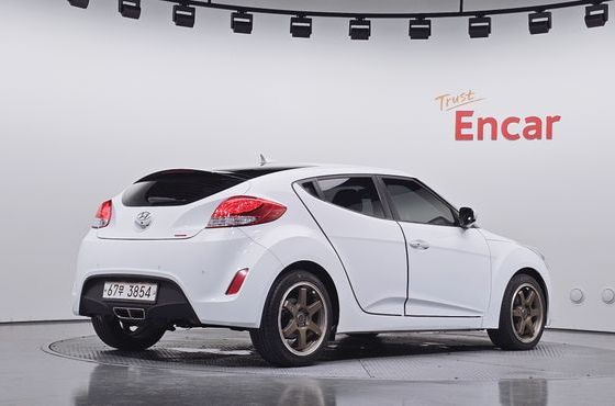 Hyundai Veloster 1.6 PYL DCT — пробег 127 101 км — фото 2 из 5