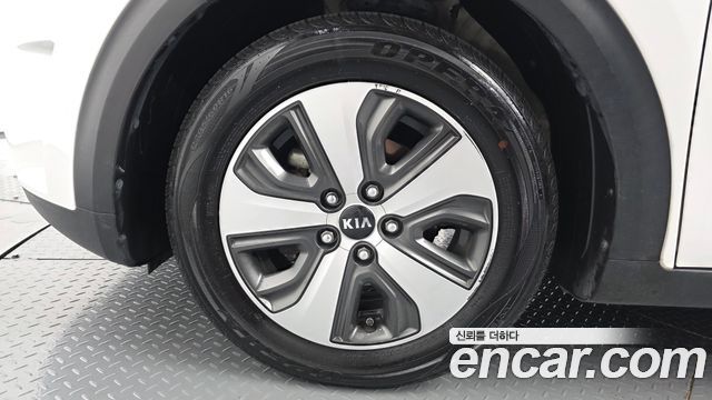 Kia Niro из Кореи Encar