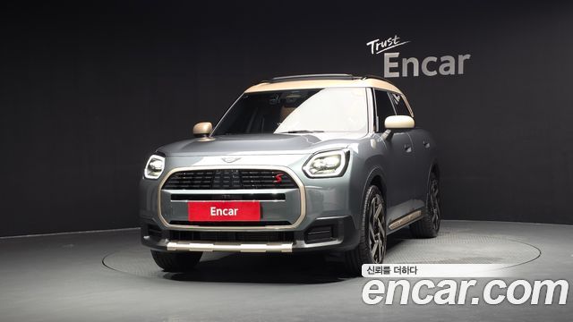Mini Countryman ALL4 Favoured — пробег 9 990 км — фото 3 из 5