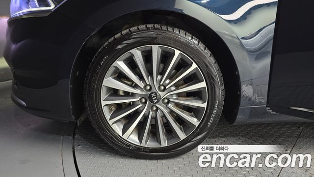 Kia K7 из Кореи Encar